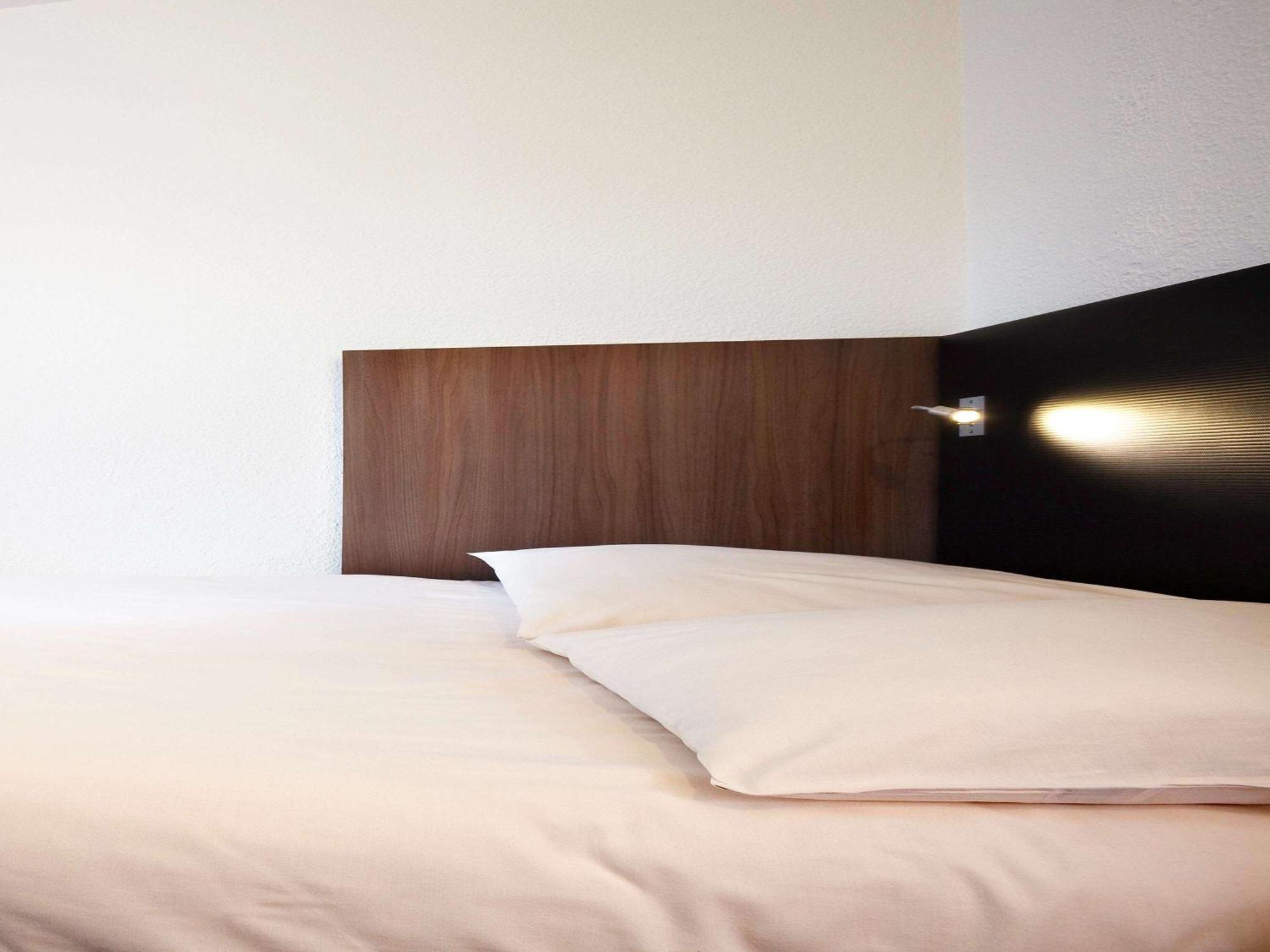 Отель Ibis Styles Paris Republique Le Marais Экстерьер фото