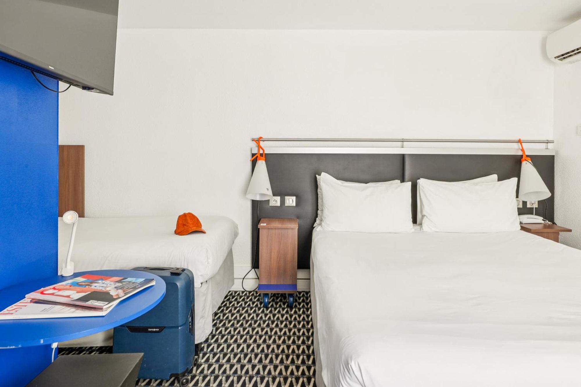 Отель Ibis Styles Paris Republique Le Marais Экстерьер фото