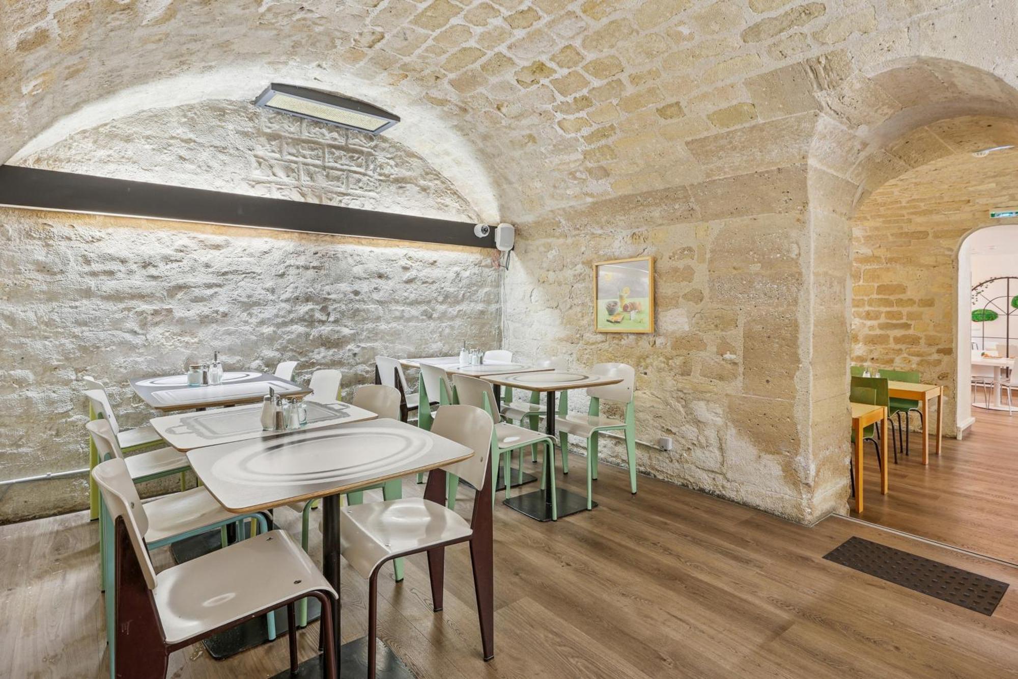 Отель Ibis Styles Paris Republique Le Marais Экстерьер фото